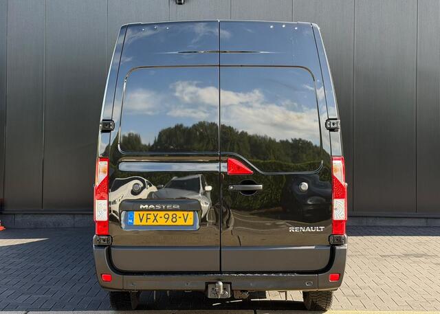 Renault MASTER 180PK L3H2 ZWART | Navi | Camera | Zonneklep | Betimmering | Trekhaak