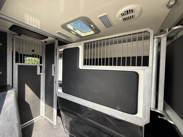 Renault MASTER | HORSETRUCK | STX | STALLION 5XL | 2018 | HENGST | DUB CAB | 5-SEAT | 165.631KM | L3 | 170PK | SUPERDELUXE | DEENS KENTEKEN