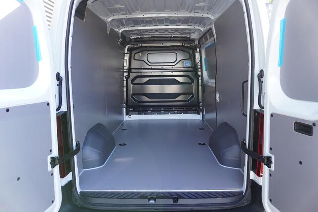 Renault MASTER E-Tech T35 L2H2 Extra long range 87 kWh 420km Range WLTP Apple Carplay Camera Cruise control Parkeersensoren Betimmering