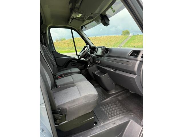 Renault MASTER T35 2.3dCi L2H2 W.E.