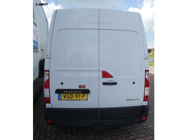 Renault MASTER T35 2.3 DCI L3H2 ENERGY AUTOMAAT,Navi,Trhaak,Camera
