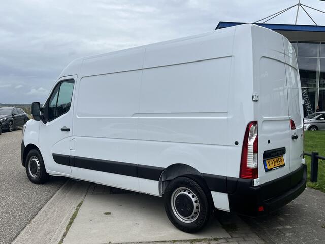 Renault MASTER T33 2.3 dCi 135PK L2H2 Comfort / Airco / Parkeerhulp Achter / Cruise /Vloer & wandbescherming