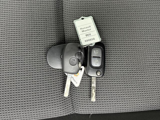 Renault MASTER 2.3DCI 150PK L3H2 Maxi | Airco | Cruise | 3-Zits | Betimmering
