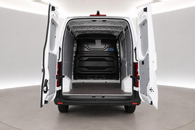 Renault MASTER E-Tech 87 kWh Long Range L2H2 | NIEUW | VERWACHT | Clima | Carplay | 2500kg Trekgew. | Camera | 3 Zits | LED | Parkeersens.