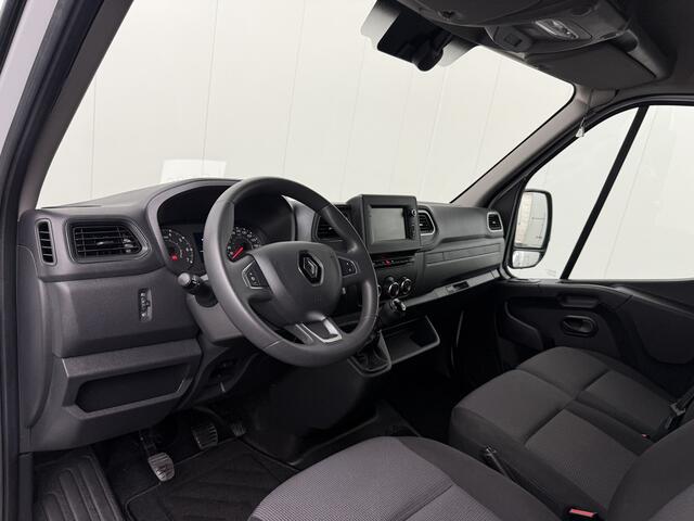 Renault MASTER 2.3DCi 135PK L2H2 | Multimedia | Airco | Cruise | 3-Zits | Betimmering