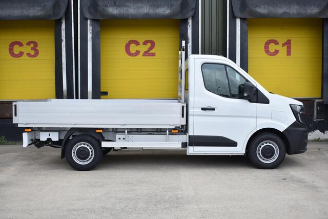 Renault MASTER E-Tech T35 L2H1 Advance long range 87 kWh | Open Laadbak | uit voorraad leverbaar | 1000kg laadvermogen | 410km WLTP-actieradius | Tekhaak | achteruitrijcamera + parkeersensoren