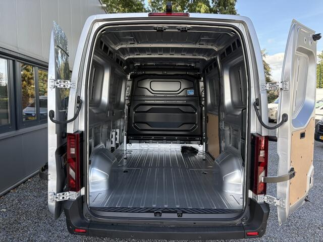 Renault MASTER E-Tech T35 L2H2 Advance long range 87kWh