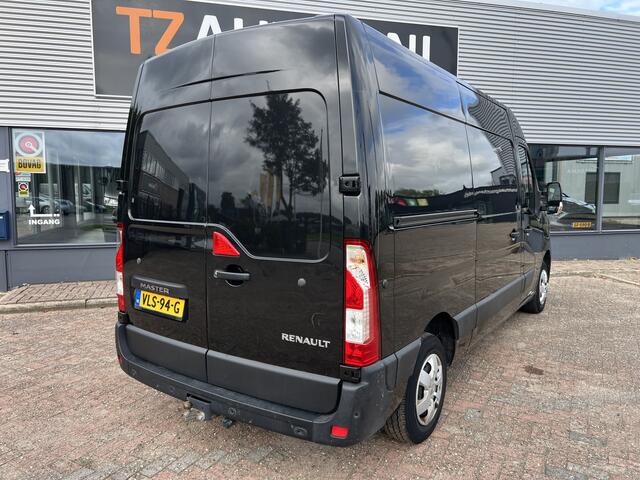 Renault MASTER T35 2.3 dCi 135 L2H2 Work Edition