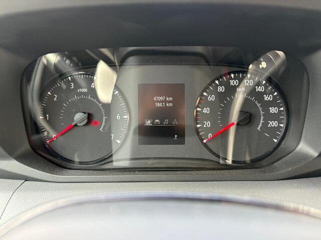 Renault MASTER T35 2.0 dCi 130 L2H2 Advance | Demo |