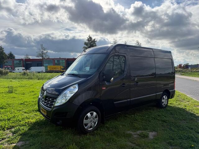 Renault MASTER T35 2.3 dCi L2H2