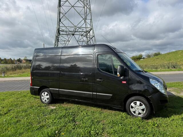 Renault MASTER T35 2.3 dCi L2H2