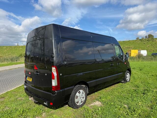 Renault MASTER T35 2.3 dCi L2H2