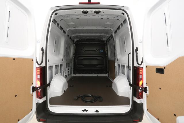 Renault MASTER E-Tech 3.5t Long Range 87 kWh L2H2 | Snelladen | SOH 99% | Clima | Camera | Carplay | Virtual | Cruise | 3 Zits | Parkeersens. | LED – foto 3