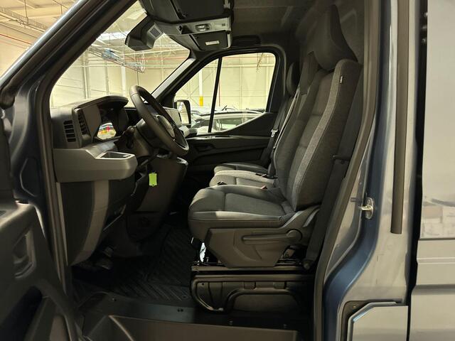 Renault MASTER T35 2.0 dCi 130pk L2H2 Advance | Nieuw | BPM-vrij | Rijklaarprijs | Dubbele schuifdeur | navigatie | vierseizoenbanden met spatschermen | trekhaak |,houtenvloer en kunststof wandbekleding | achteruitrijcamera | rear step | geintegreerde opstap in de achterbumper | reservewiel | – foto 10