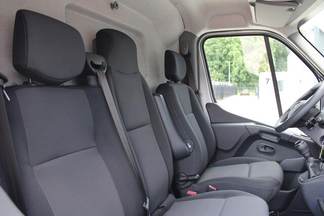 Renault MASTER T35 2.3 dCi 180pk L3H2 - Airco - Navigatie - Camera - Cruise - Parkeersensoren - 105l tank - Rijklaar – foto 6