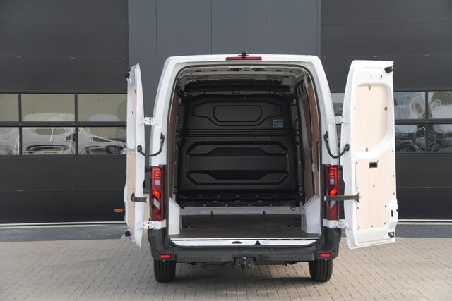 Renault MASTER E-Tech T35 L2H2 Advance Long Range 87 kWh 143pk - Navi - Camera - Betimmering - Trekhaak - 270 GR deuren - Rijklaar – foto 8