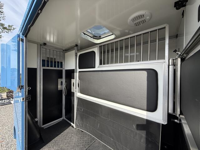 Renault MASTER | HORSETRUCK | KRISMAR | STALLION 3XL | 2021 | HENGST | 29.500KM | AUTOMATIC | 3-SEAT | L3 | 180PK | LUXE | NEDERLANDS KENTEKEN – foto 3