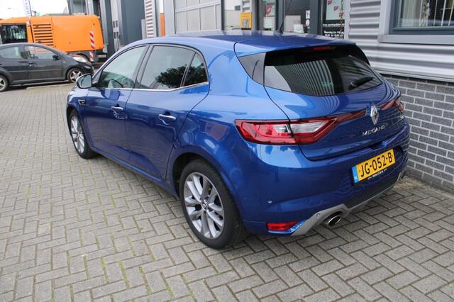 Renault MEGANE 1.2i TCe GT Line 131PK ALCANTARA BOSE GROOT NAVI STOELVERW CAMER
