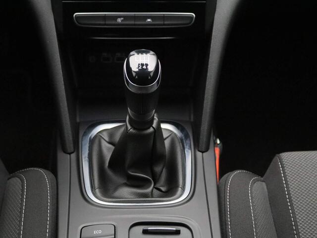 Renault MEGANE Estate 1.3 TCe 140 Equilibre | Navigatie | Half-Leder | Parkeersensoren | Carplay | LMV