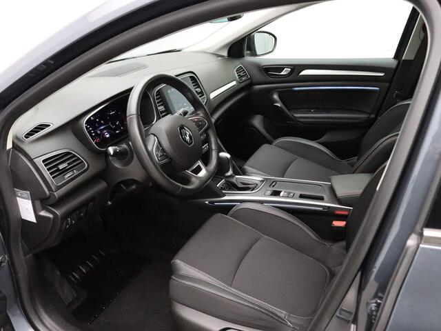 Renault MEGANE Estate TCe 140pk Techno EDC/AUTOMAAT BOSE | Camera | Climate | Parksens. v+a | Stoel-/stuurverwarming