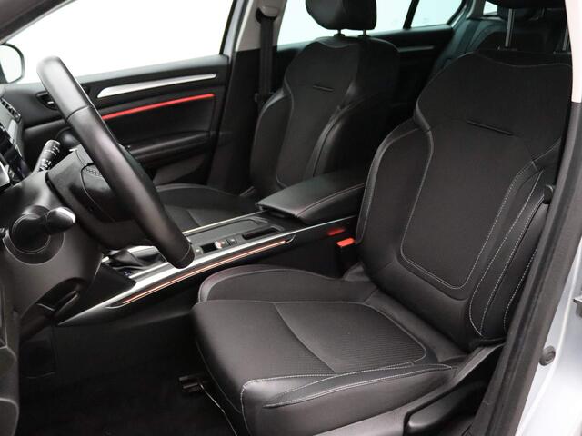 Renault MEGANE Estate TCe 140pk Techno EDC/AUTOMAAT Camera | Climate | Navi | Parksens. v+a | Stoel-/stuurverwarming