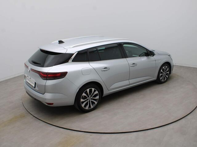 Renault MEGANE Estate TCe 140pk Techno EDC/AUTOMAAT Camera | Climate | Navi | Parksens. v+a | Stoel-/stuurverwarming