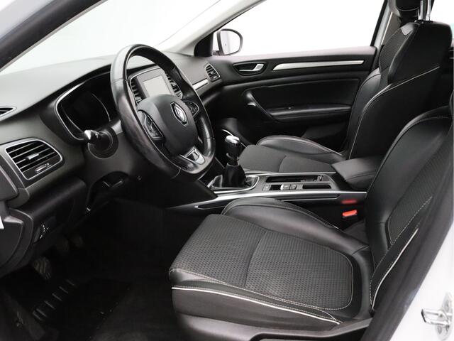 Renault MEGANE Estate TCe 115pk Bose Camera | Climate | Cruise | Parkeersens. v+a | 17" Velgen