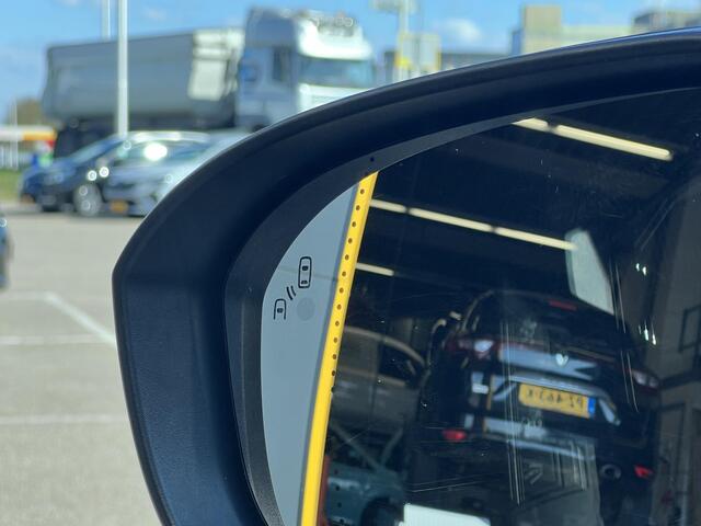 Renault MEGANE E-Tech EV60 Optimum Charge Techno | TREKHAAK | Stoel & stuur verwarming | Adaptieve Cruise Control | Warmtepomp | Navigatie groot | Achteruitrijcamera | Lichtmetaal 20'' | LED | DAB |