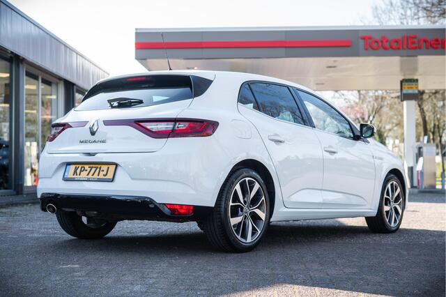 Renault MEGANE TCe 130 Bose | Navigatie | Lichtmetalen velgen 17"