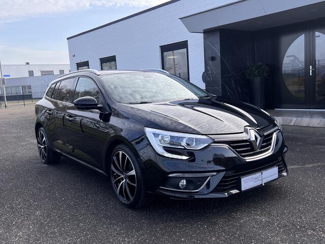Renault MEGANE Estate 1.2 TCe Zen Navi|Cruis|Stoelverw|18inch Zwart