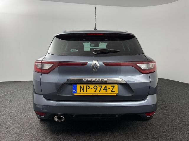 Renault MEGANE Estate 1.5 dCi Bose | Navigatie | Bose Audio | Parkeersensoren | Key-less | Climate Control | DAB | Cruise Control | Lichtmetaal |