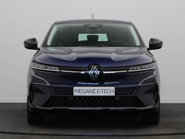 Renault MEGANE E-Tech comfort range Evolution 60 kWh | Navigatie | Stoel- en stuurwielverwarming | Parkeersensoren rondom |