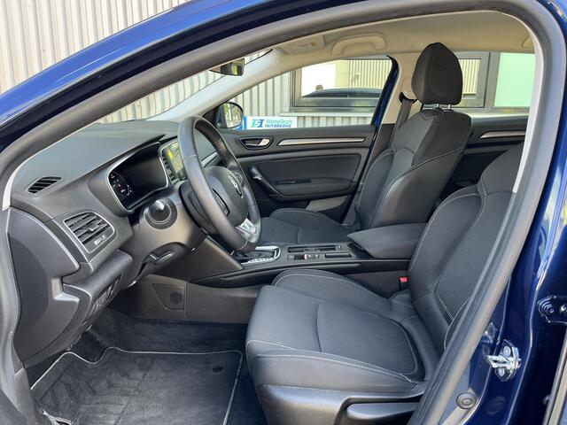Renault MEGANE Estate 1.6 E-Tech Plug-In Hybrid 160 Business Zen LED-verlichting, Navigatie, Digital Dash, Parkeersensoren