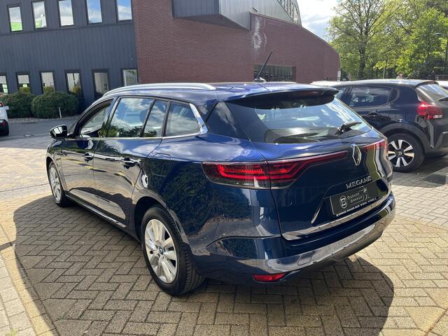 Renault MEGANE Estate 1.6 E-Tech Plug-In Hybrid 160 Business Zen LED-verlichting, Navigatie, Digital Dash, Parkeersensoren