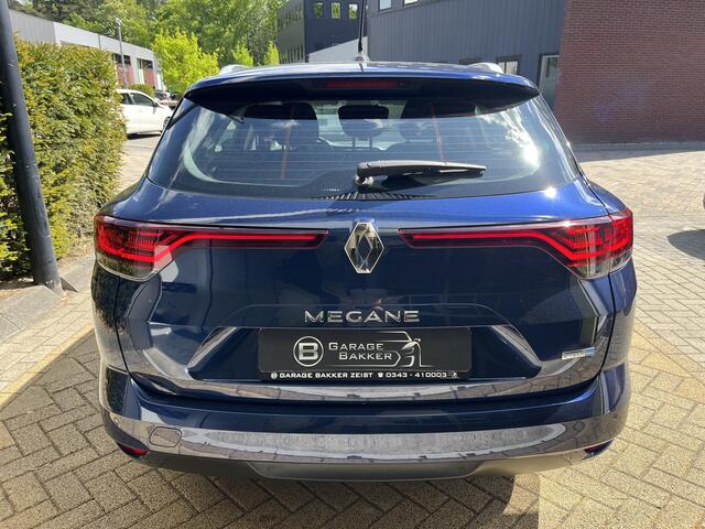 Renault MEGANE Estate 1.6 E-Tech Plug-In Hybrid 160 Business Zen LED-verlichting, Navigatie, Digital Dash, Parkeersensoren