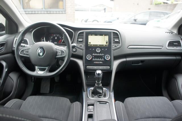 Renault MEGANE 1.3 TCE LIMITED 1eEIG TREKH/NAVI/CRUISE/PDC/ Apple Carplay/Andro