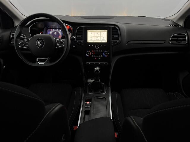 Renault MEGANE Estate 1.3 TCe Bose Clima, Camera, Navi, Stoelverwarming, Keyless start, Cruise control, A start stop