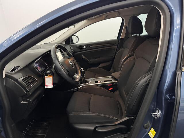 Renault MEGANE Estate 1.3 TCe Bose Clima, Camera, Navi, Stoelverwarming, Keyless start, Cruise control, A start stop