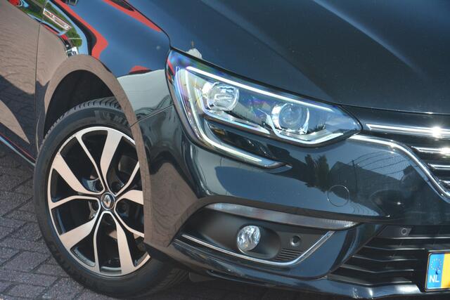 Renault MEGANE Estate 1.3 TCe Bose | Navigatie | Camera | Cruise-control | NL auto!! |