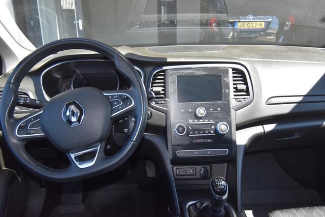 Renault MEGANE Estate 1.3 TCe Limited , TREKHAAK , NAVI , CR CONTR , PDC V+A , CLIMATR , LMV17 ,