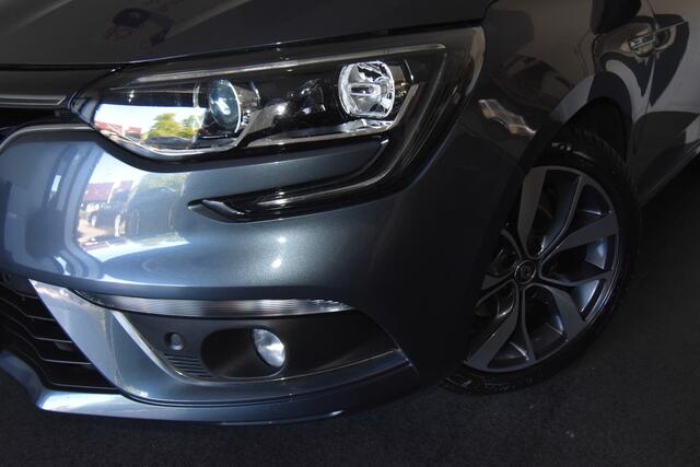 Renault MEGANE Estate 1.3 TCe Limited , TREKHAAK , NAVI , CR CONTR , PDC V+A , CLIMATR , LMV17 ,