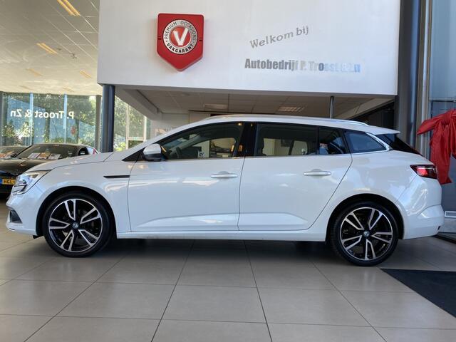 Renault MEGANE Estate 1.2 TCe Limited,Automaat,Navigatie,Parkeerassistent,Climate&Cruisecontrol,Trekhaak,Stoelverwarming,Spraakbediening,V&ASensoren,Aux Ipod Aansluiting,18 Inch Lmv