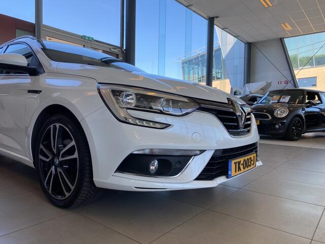 Renault MEGANE Estate 1.2 TCe Limited,Automaat,Navigatie,Parkeerassistent,Climate&Cruisecontrol,Trekhaak,Stoelverwarming,Spraakbediening,V&ASensoren,Aux Ipod Aansluiting,18 Inch Lmv