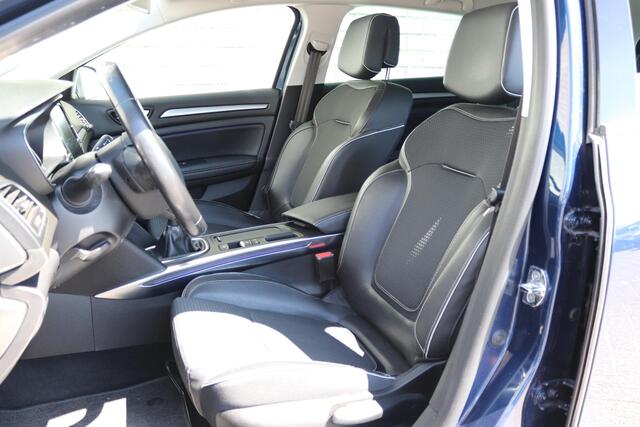 Renault MEGANE Estate 1.3 TCe 140pk Bose | Head-Up Display | Achteruitrijcamera | Trekhaak |