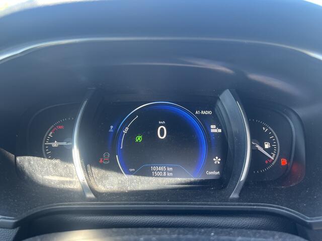 Renault MEGANE Estate 1.2 TCe Bose / Schuif-Kanteldak / Head-Up Display / Cruise / Applecarplay - Androidauto /