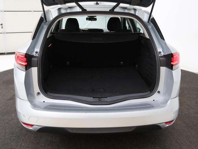 Renault MEGANE Estate 1.3 TCe Zen | Apple Carplay | Cruise Control | Navi | DAB | LMV | Airco