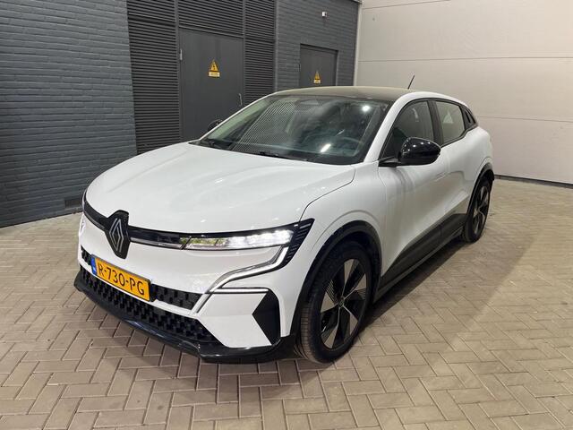 Renault MEGANE E-Tech EV60 Optimum Charge Equilibre | Incl BTW | Camera | Apple Carplay | Keyless | 18 Inch