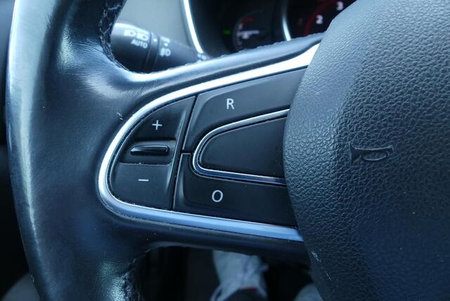 Renault MEGANE Estate 1.3 TCe Bose CRUISE, CLIMA, NAVI, CAMERA, PDC V&A, TREKHAAK, 124.592KM