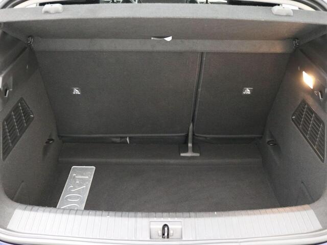 Renault MEGANE E-Tech EV60 Optimum Charge Evolution / Trekhaak / 900KG Trekgewicht / 75KG Kogeldruk / Navigatie / 3-Fase Laden / 1ste Eigenaar / Dealer onderhouden / Historie aanwezig / NL Auto /