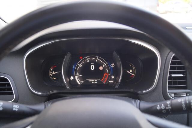 Renault MEGANE Estate 1.3 TCe Bose -NAVI-ECC-PDC-CAM-